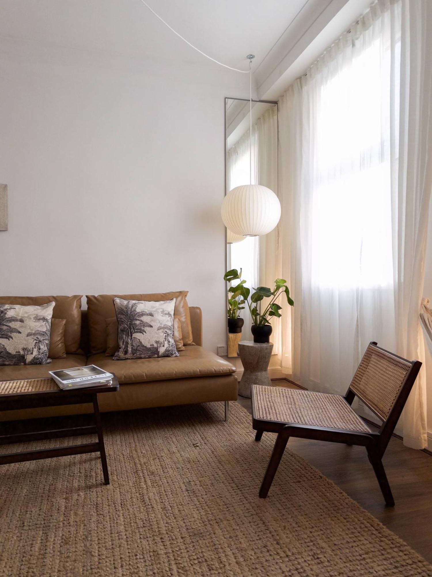 Tranquil Oasis W 100Inch Cinema & Hammock, By The Design Traveller Apartment London Ngoại thất bức ảnh